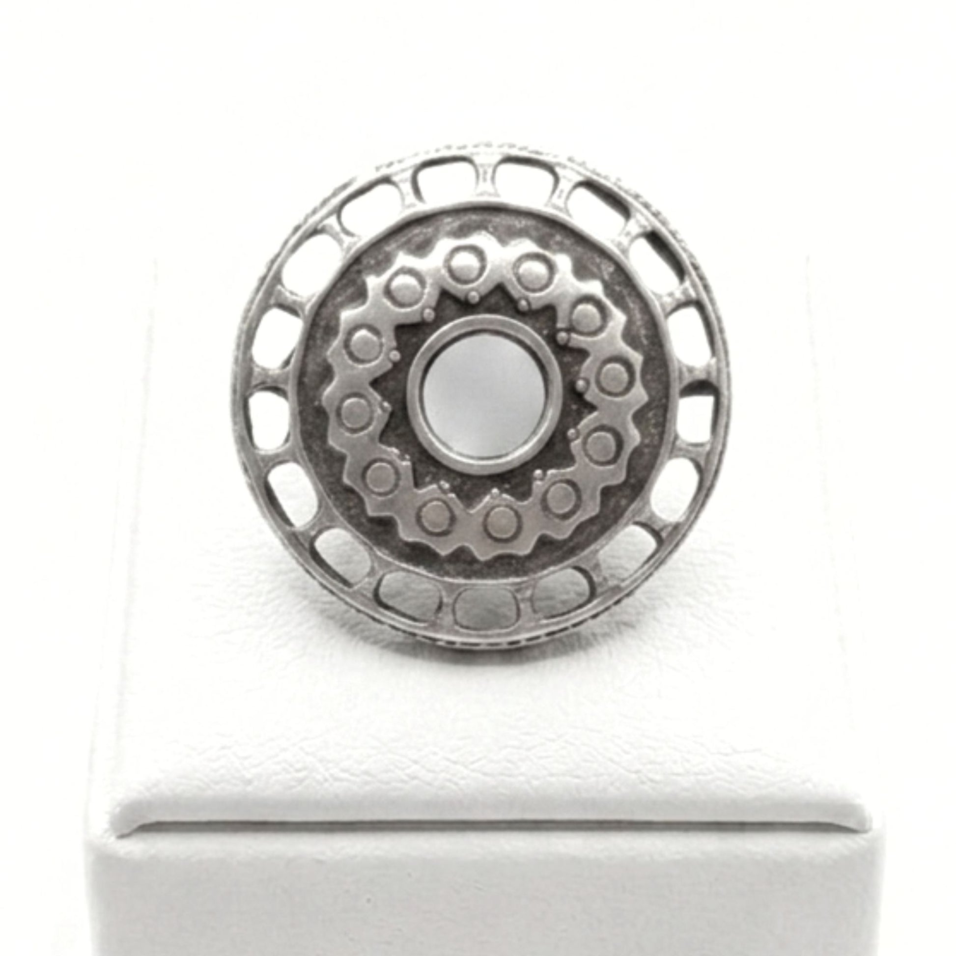 Anillo Sortija mujer hipoalergénico plateado aleación ajustable diseño joyería osnor moda moderno elegante boda fiesta glamour lujo mujer diferente exclusivo vintage único arte escultura 