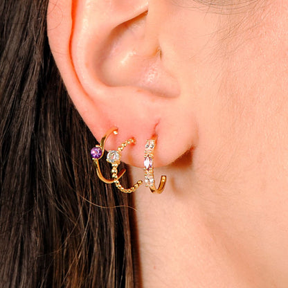 18K PENDIENTES ORO AMARILLO MEDIO ARO LISO CON AMATISTA 15X3 MM CIERRE PRESION.