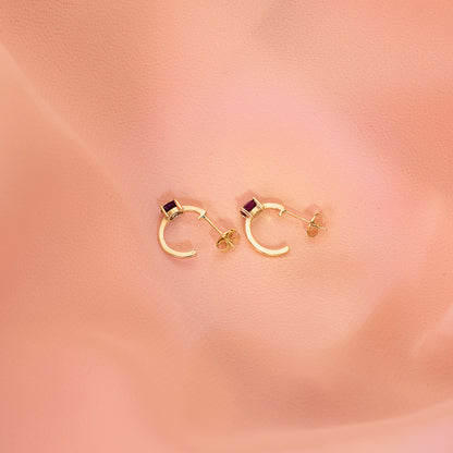 18K PENDIENTES ORO AMARILLO MEDIO ARO LISO CON RUBI 12X3 MM CIERRE PRESION.