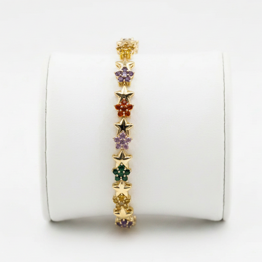 Brazalete en expositor blanco