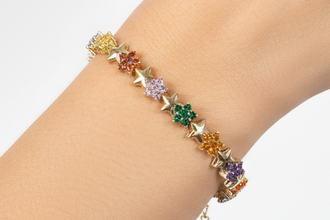 Brazalete en mano de chica