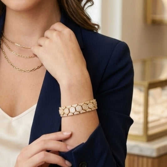 Brazalete Hexagonal Dorado con Circonitas | Acero Inoxidable Chapado Oro 14K
