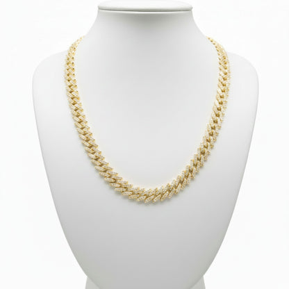 Cadena Acero inoxidable dorado chapado oro 14ktes circonitas blancas engastadas cierre de lengüeta de cajón diseño joyería osnor moda moderno fiesta fashion glamour lujo elegante diario boda .Joyeria Osnor