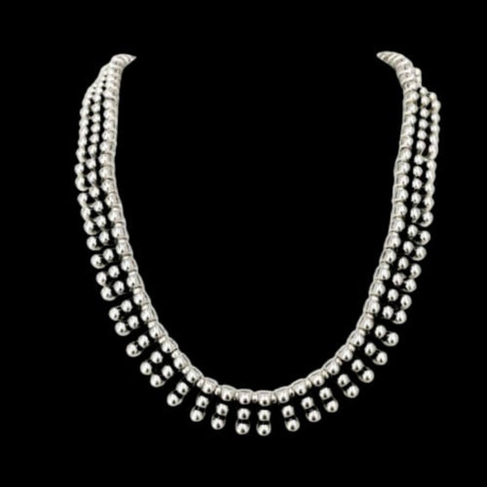 Collar de bolas de ZAMAk,estilo gargantilla para mujer, material hipoalergénico (no produce alergia), marca Osnor Zamak."