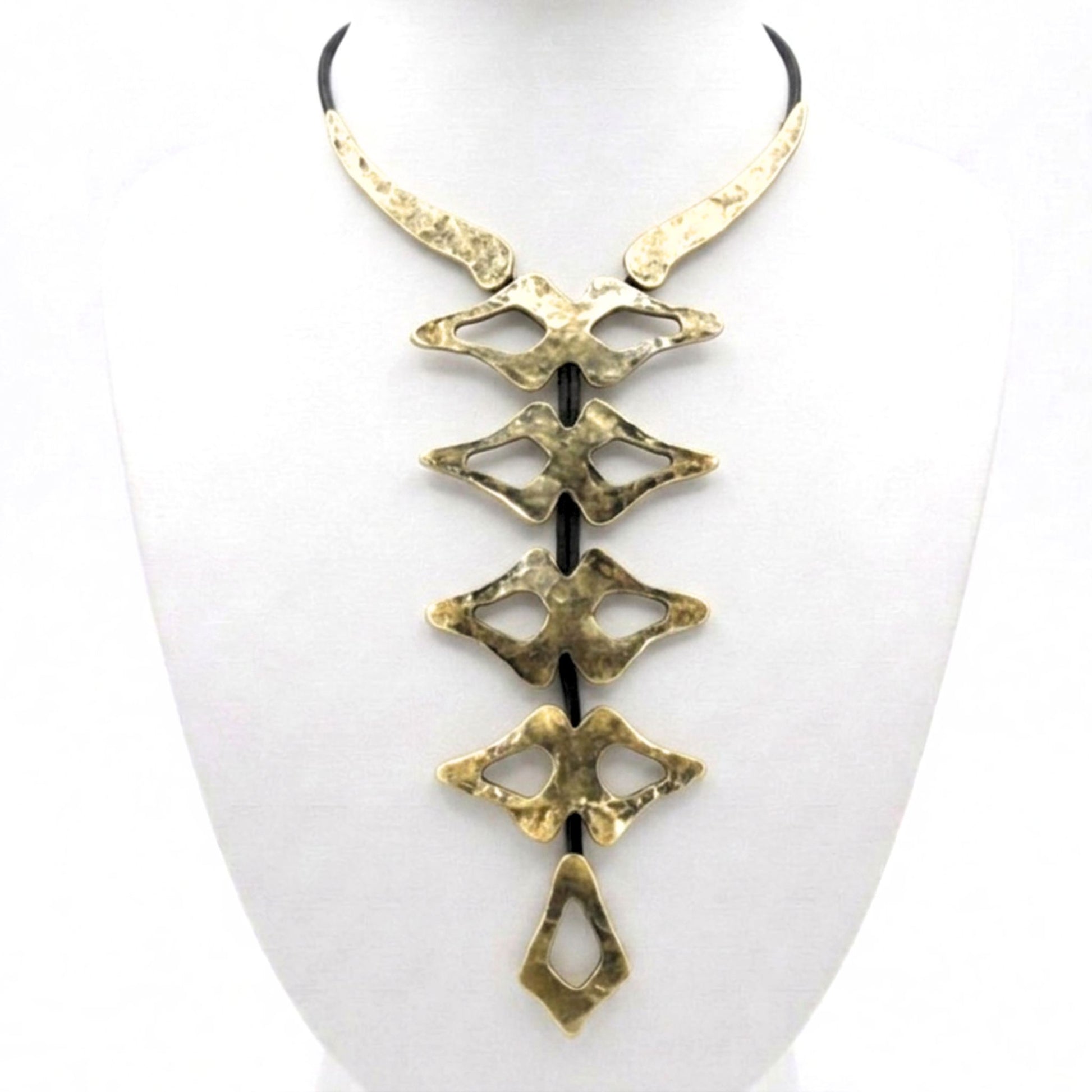 Collar de bronce diseño joyería osnor moda moderno elegante boda fiesta fashion glamour lujo mujer diferente exclusivo vintage único arte escultura artesanía 