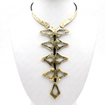 Collar de bronce diseño joyería osnor moda moderno elegante boda fiesta fashion glamour lujo mujer diferente exclusivo vintage único arte escultura artesanía 