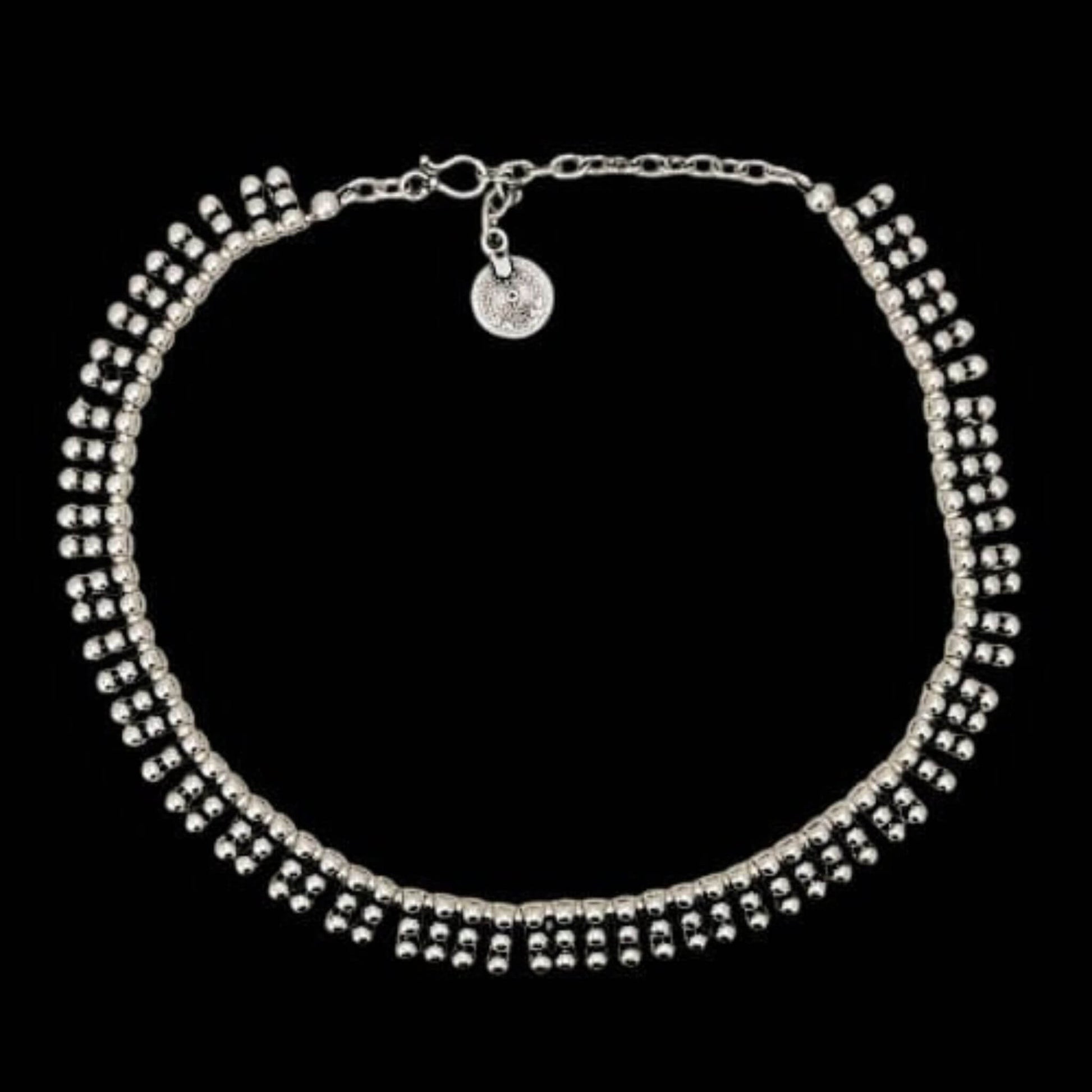 Collar Zamak de bolas estilo gargantilla Hipoalergénico. Osnor Zamak 