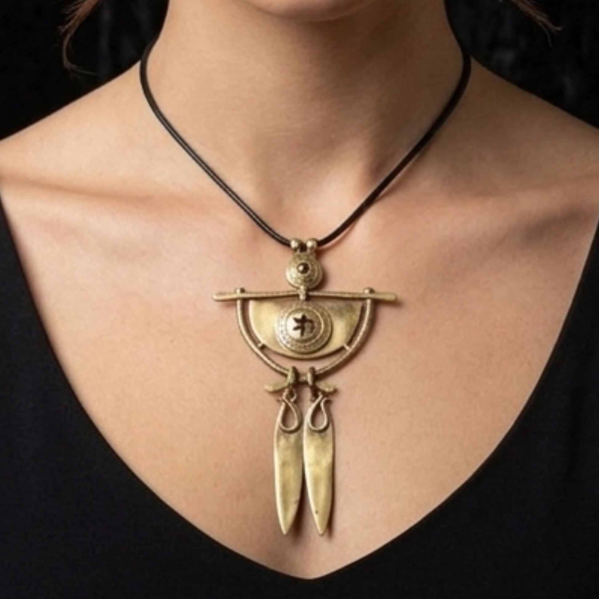 collar unisex bronce largo diseño exclusivo joyeria osnor zamak