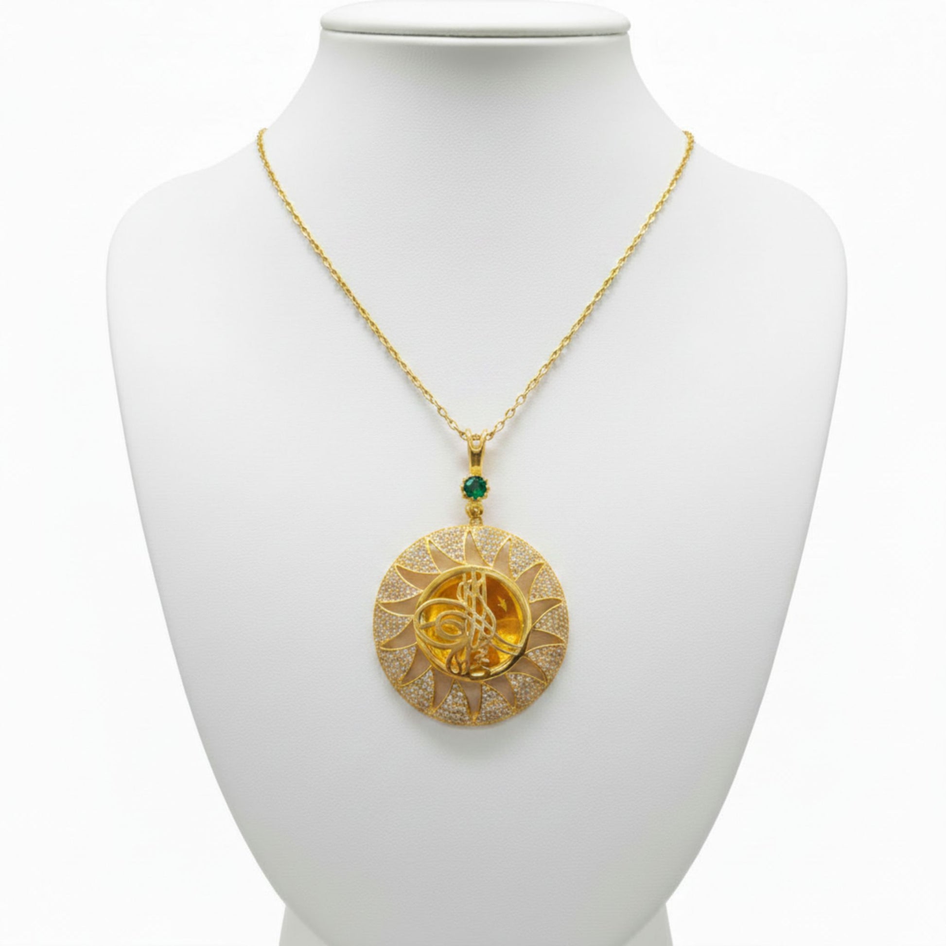 Collar Gargantilla Plata 925 Medallón Sol con Baño Dorado y Circonitas. Joyeria Osnor
