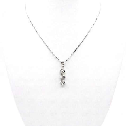 Collar gargantilla de plata baño de rodio cadena Reaza plateado Circonitas blancas minimalista diseño joyería osnor moda moderno elegante boda fiesta fashion glamour lujo mujer diferente exclusivo 