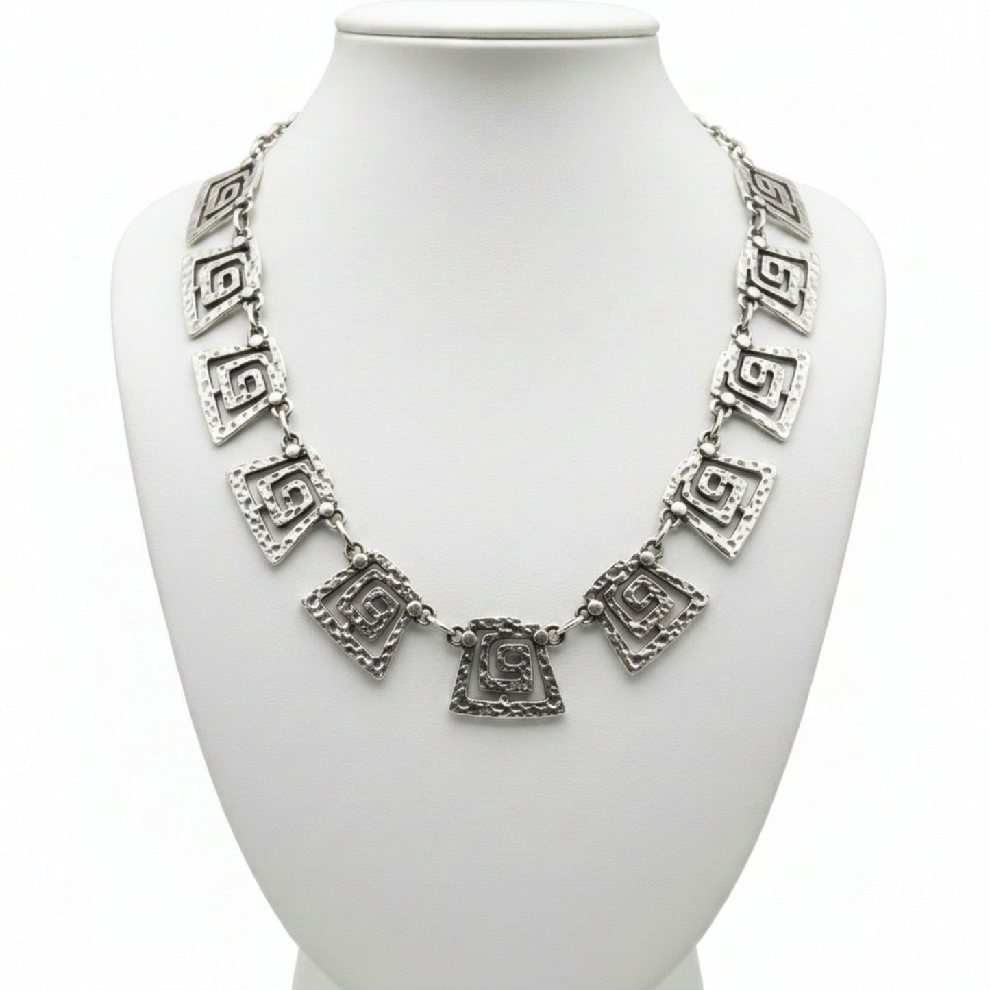 collar gargantilla de zamak mujer diseño exclusivo joyeria osnor zamak