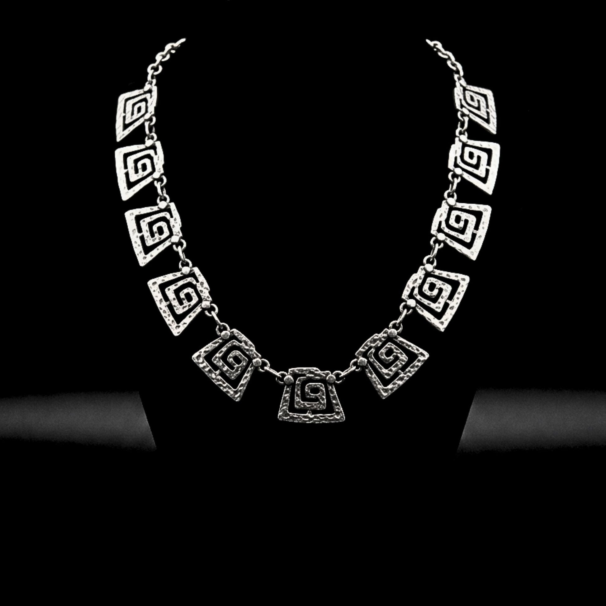 collar gargantilla de zamak mujer diseño exclusivo joyeria osnor zamak