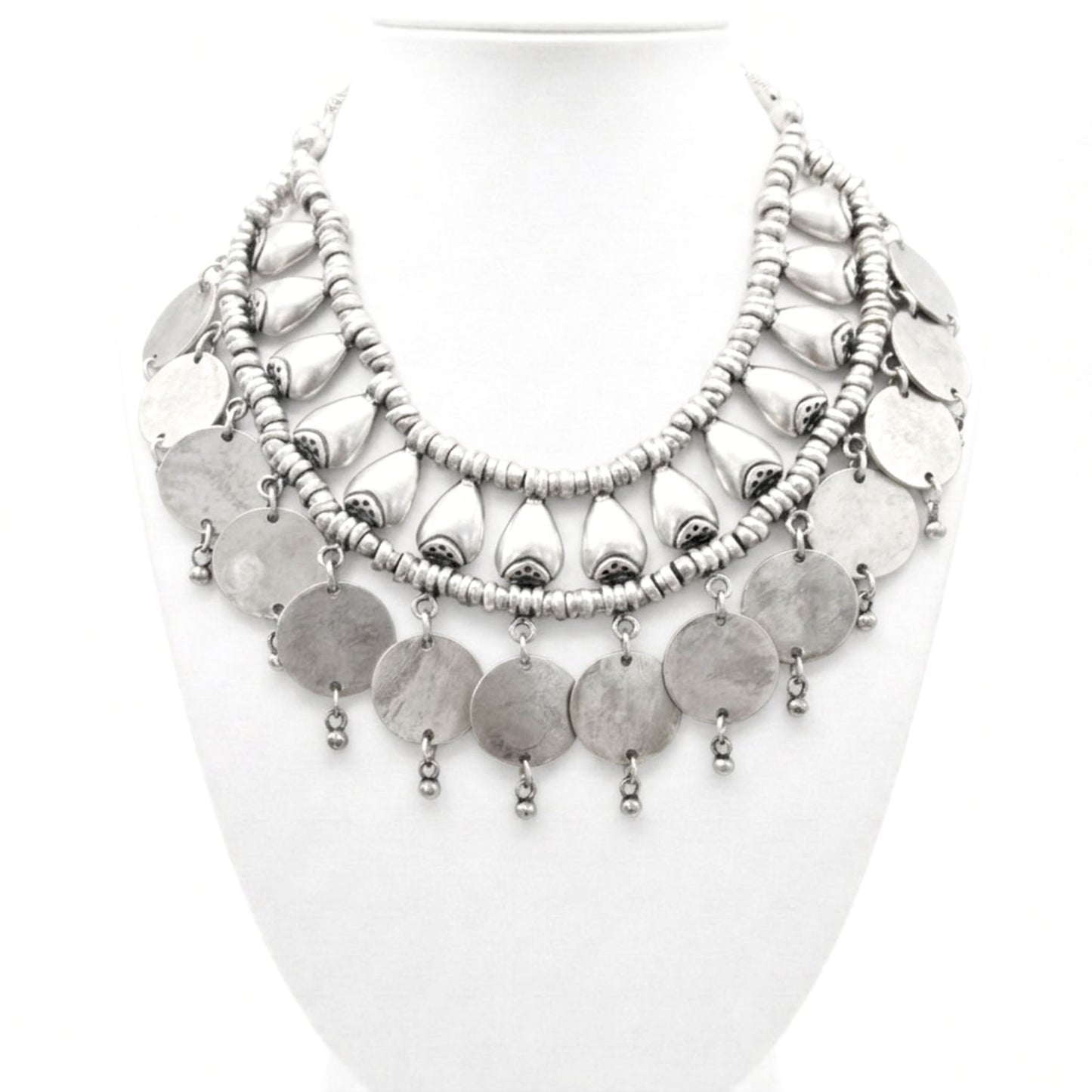 Collar gargantilla de zamak mujer volumen hipoalergénico plateado aleación de 4 metales zinc aluminio magnesio diseño joyería osnor moda moderno elegante boda fiesta fashion glamour lujo 