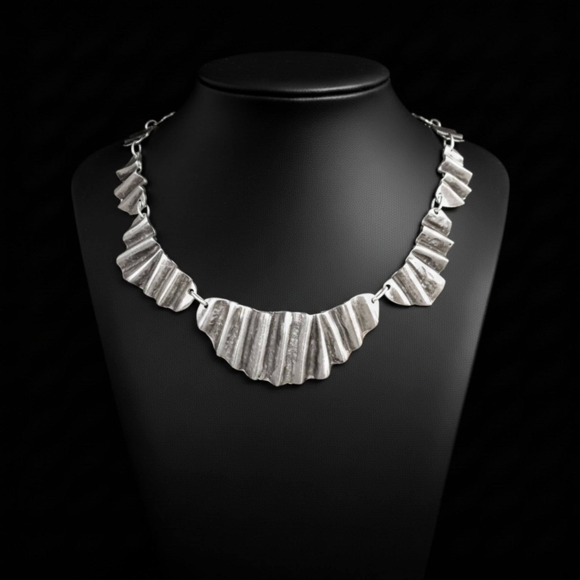collar gargantilla unisex de zamak joyeria osnor zamak