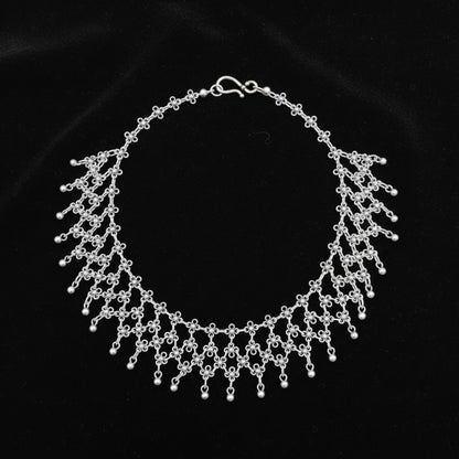 Collar zamak de cadena con eslabones florales efecto cascada, joyería Osnor Zamak