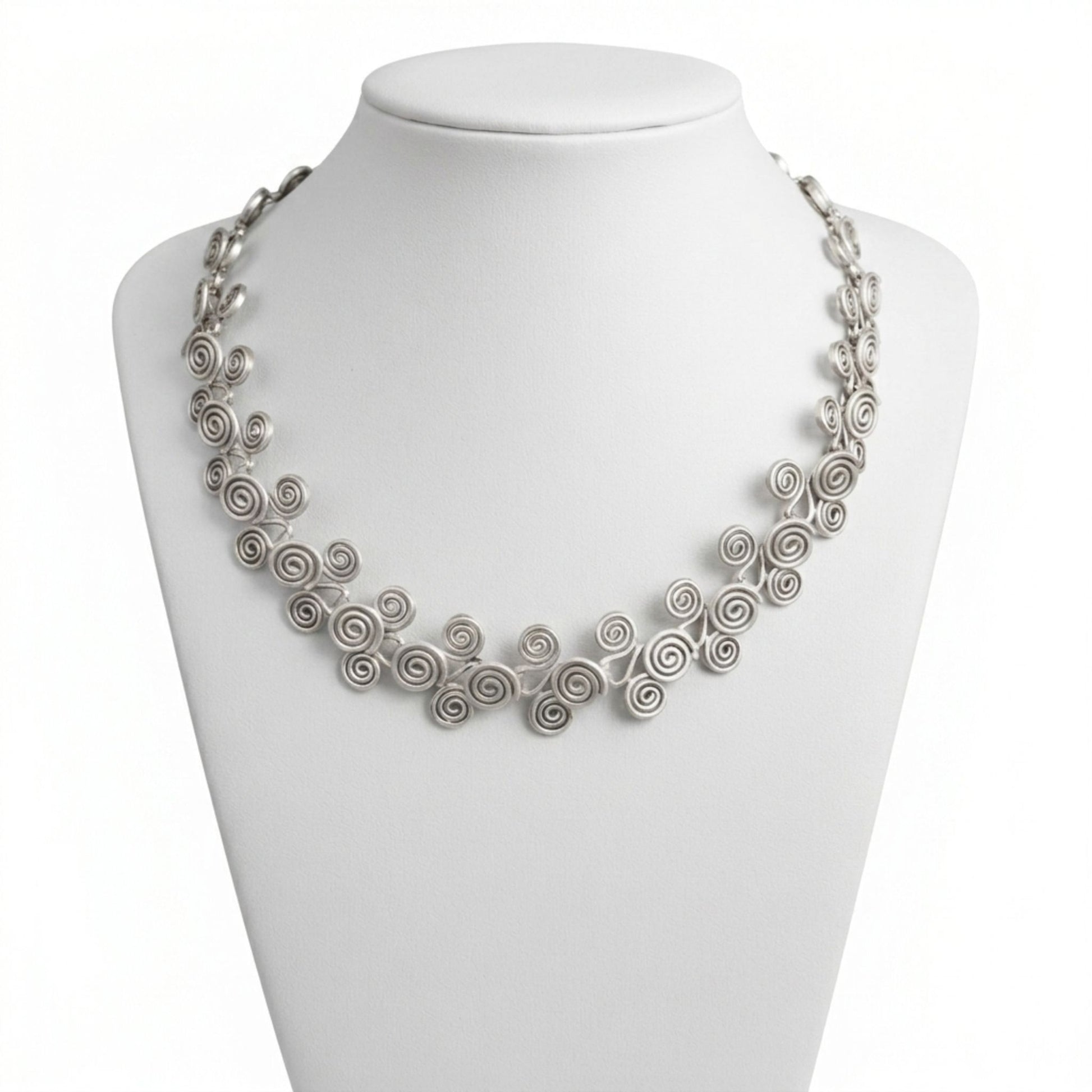 collar gargantilla de zamak mujer diseño exclusivo joyeria osnor zamak