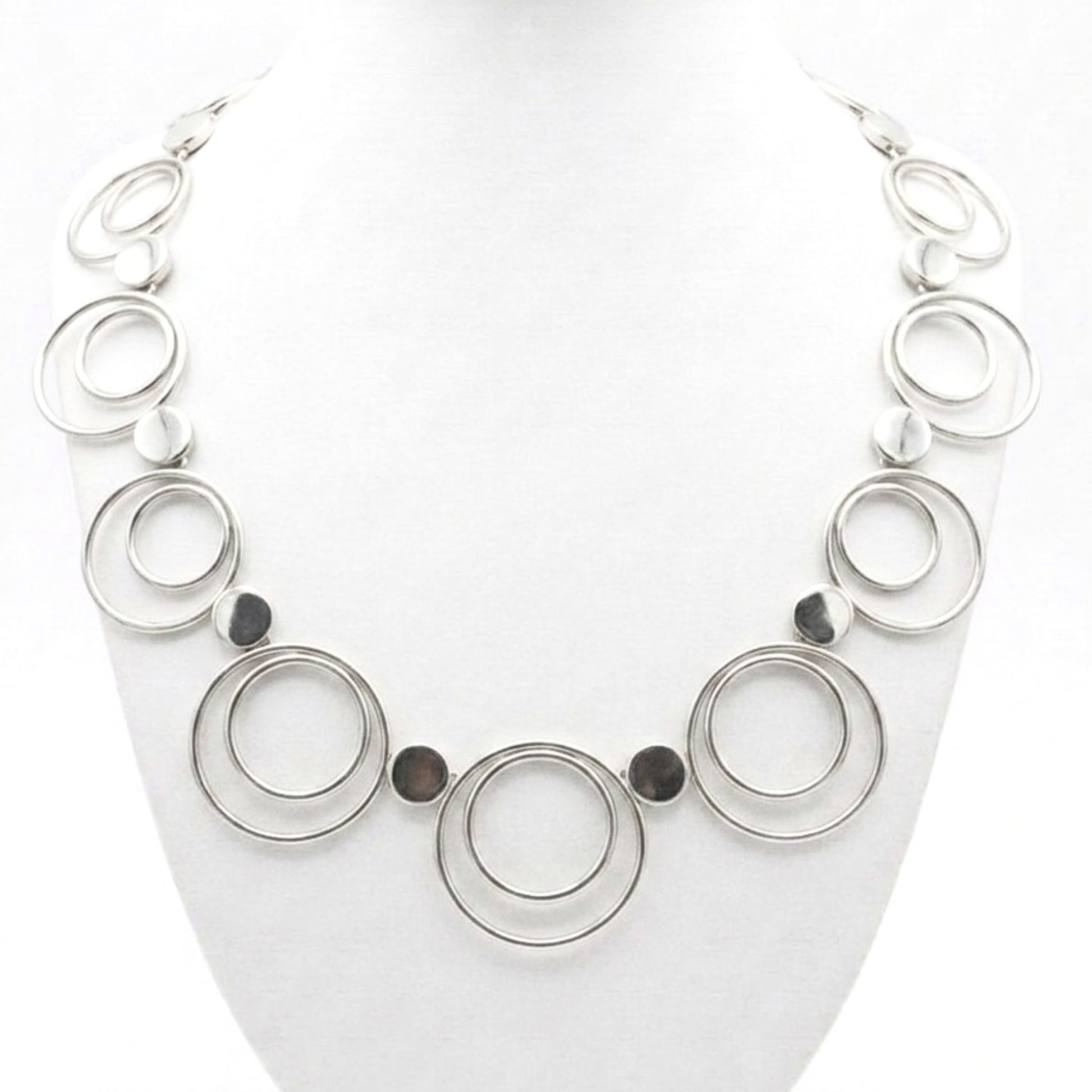 Collar cadena gargantilla zamak unisex volumen cierre de gancho diseño joyería osnor moda moderno elegante boda fiesta glamour lujo exclusivo hipoalergénico plateado aleación ajustable 
