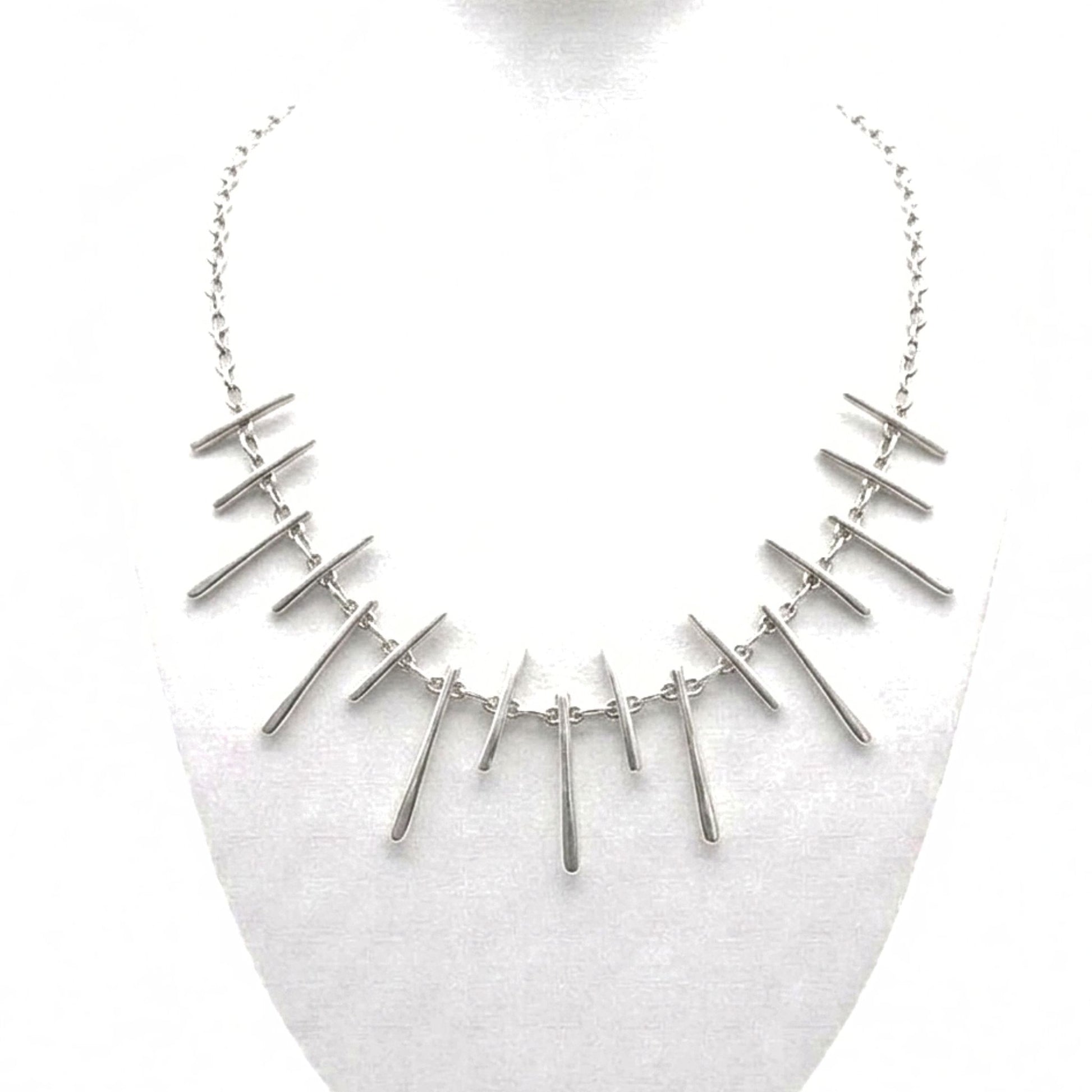 Collar cadena gargantilla zamak unisex volumen diseño joyería osnor moda moderno elegante boda fiesta fashion glamour lujo exclusivo hipoalergénico plateado aleación cierre de gancho 