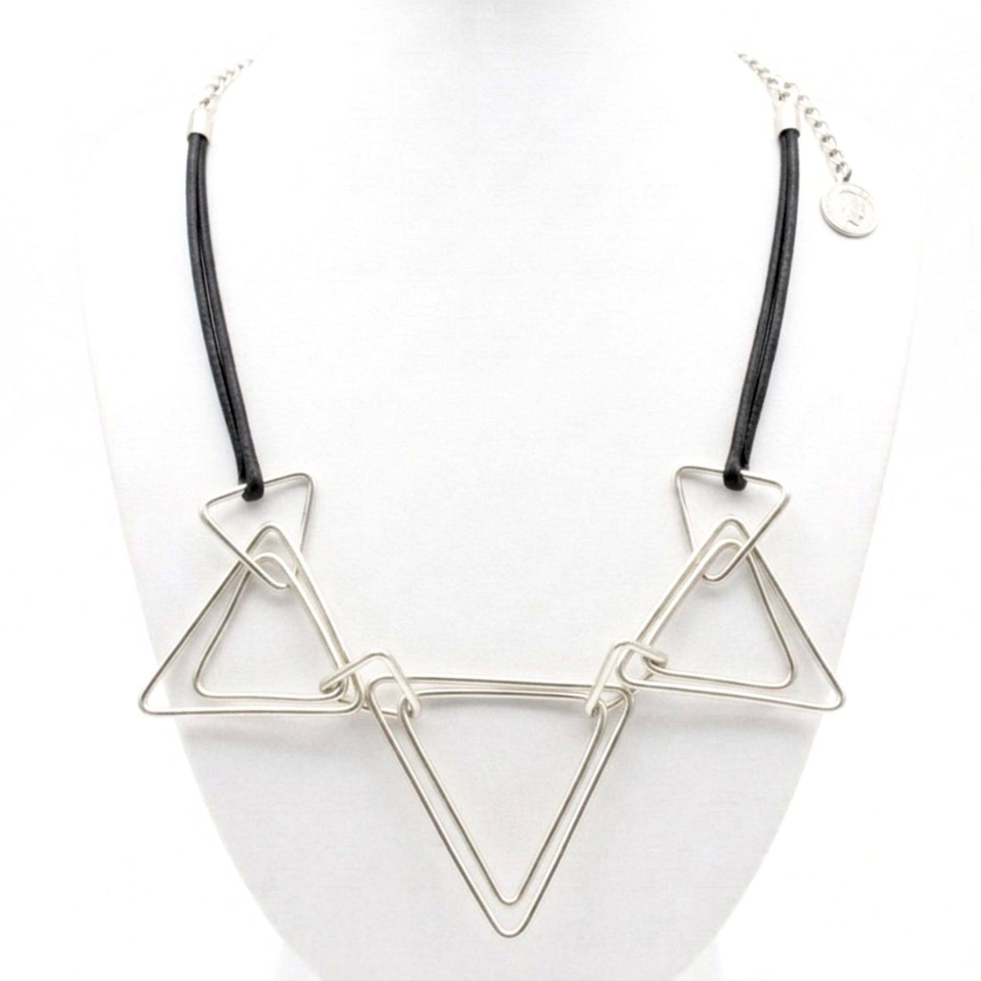 Collar cadena gargantilla zamak mujer volumen hipoalergénico plateado aleación cierre de gancho unisex diseño joyería osnor moda moderno elegante boda fiesta glamour lujo elegante diario exclusivo único 