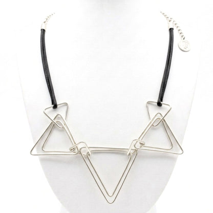 Collar cadena gargantilla zamak mujer volumen hipoalergénico plateado aleación cierre de gancho unisex diseño joyería osnor moda moderno elegante boda fiesta glamour lujo elegante diario exclusivo único 
