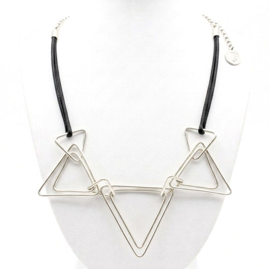Collar cadena gargantilla zamak mujer volumen hipoalergénico plateado aleación cierre de gancho unisex diseño joyería osnor moda moderno elegante boda fiesta glamour lujo elegante diario exclusivo único 