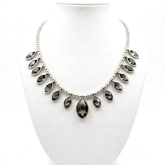 Collar tipo gargantilla de zamak mujer diseño joyería osnor moda moderno elegante boda fiesta fashion glamour lujo exclusivo hipoalergénico antialérgico 