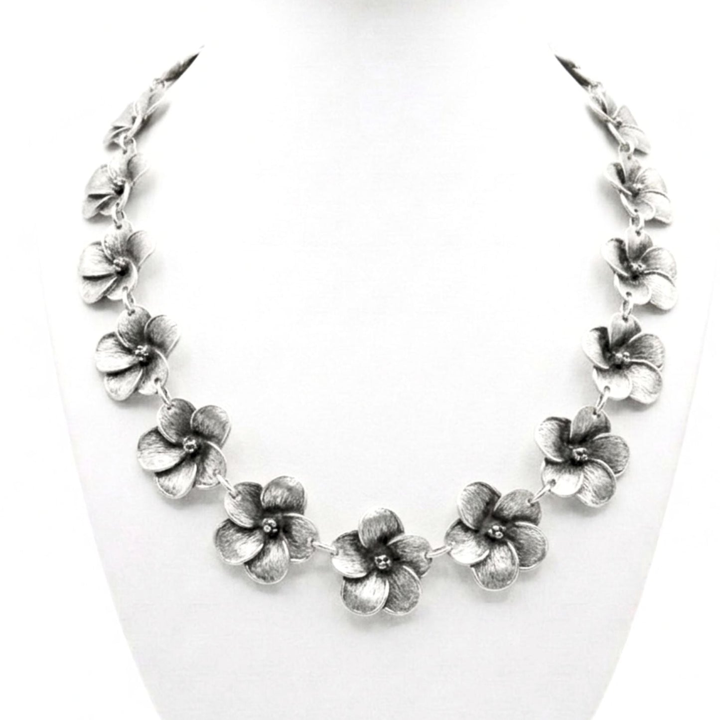 Collar de zamak mujer diseño joyería osnor moda moderno elegante boda fiesta fashion glamour lujo hipoalergénico aleación 