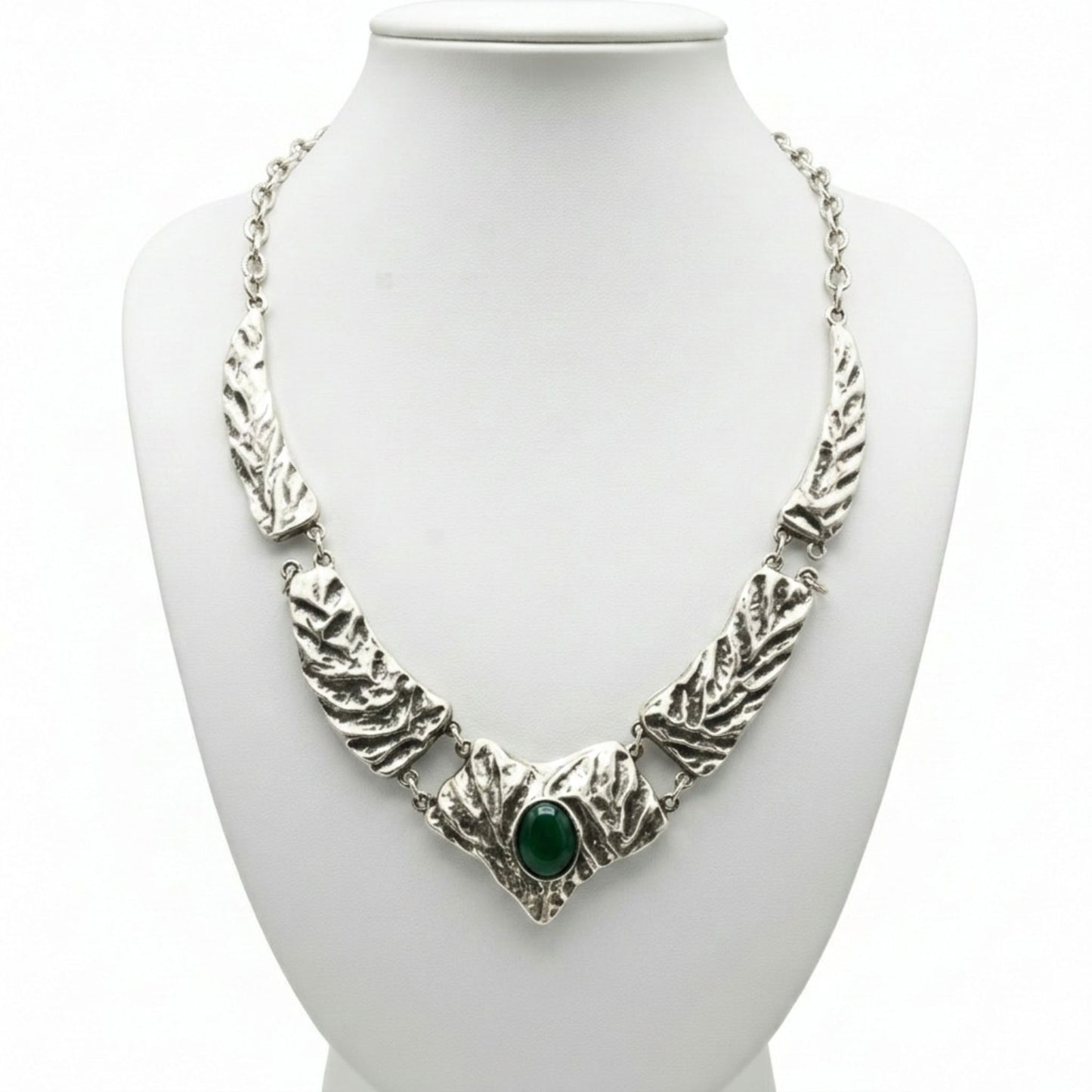 collar tipo gargantilla corto mujer piedra verde joyeria osnor zamak
