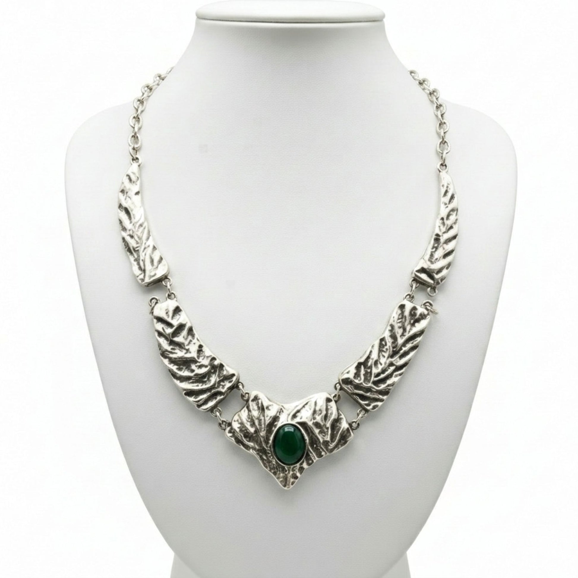 collar tipo gargantilla corto mujer piedra verde joyeria osnor zamak