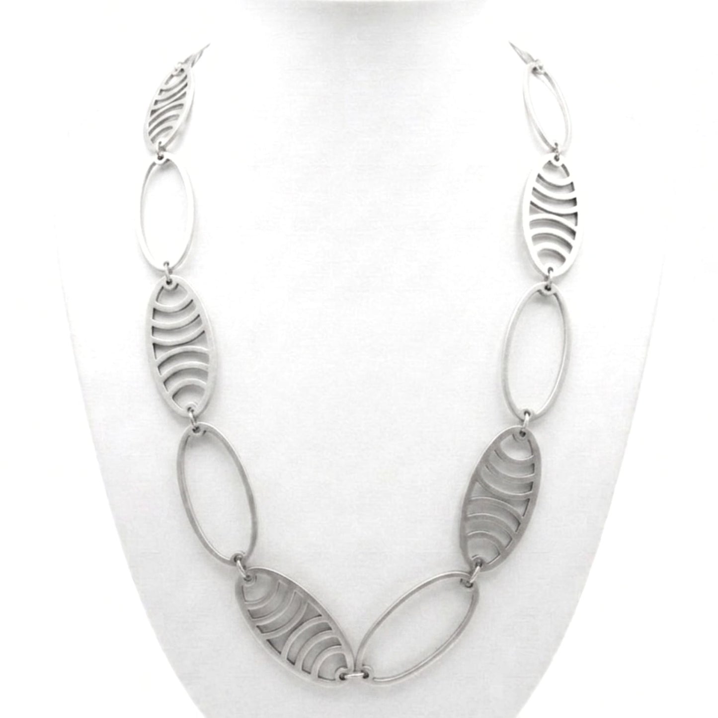 Collar zamak mujer volumen hipoalergénico plateado aleación ajustable diseño joyería osnor moda moderno elegante boda fiesta fashion glamour lujo exclusivo único 
