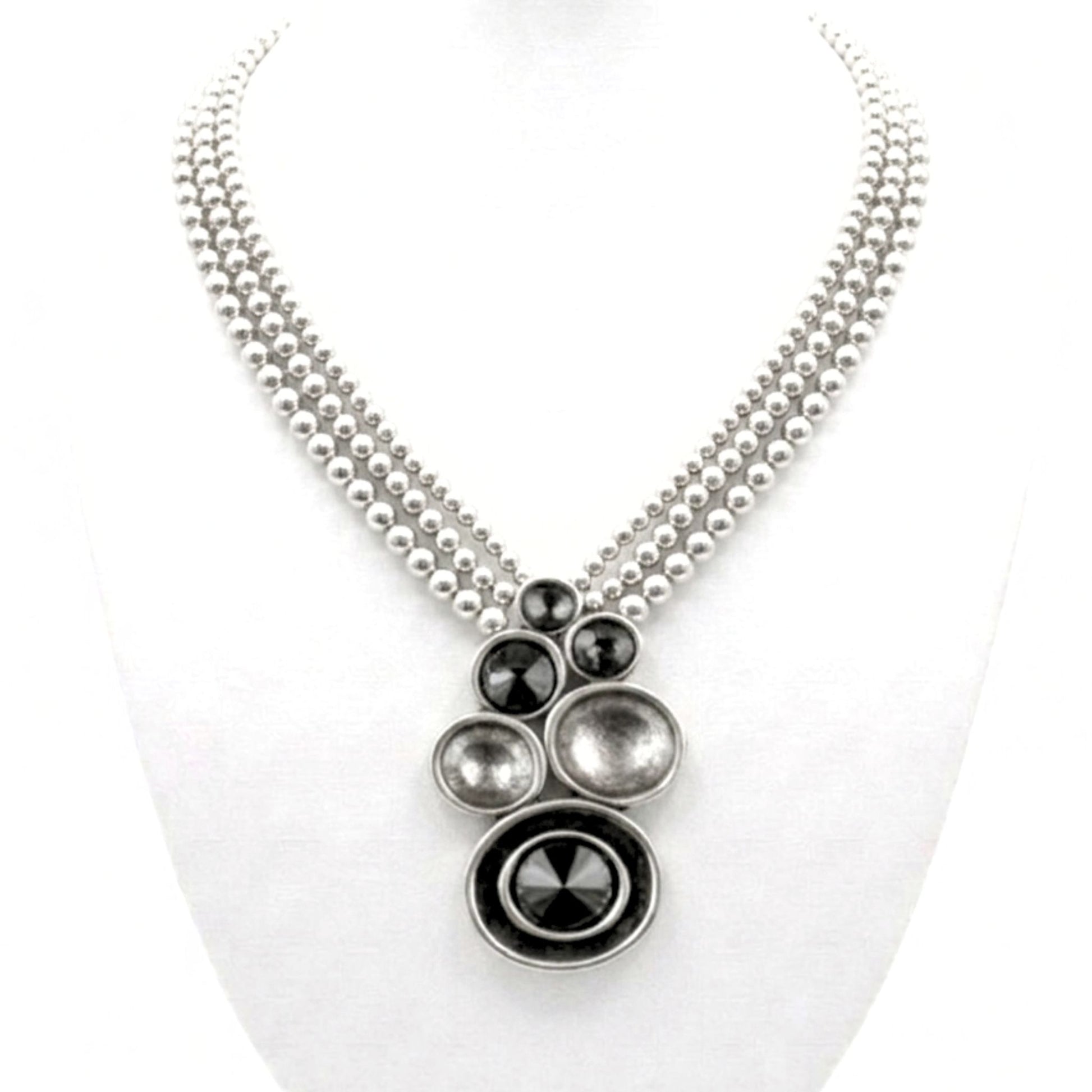 Collar cadena gargantilla zamak mujer volumen hipoalergénico plateado aleación ajustable diseño joyería osnor moda moderno elegante boda fiesta glamour lujo elegante diario exclusivo único 