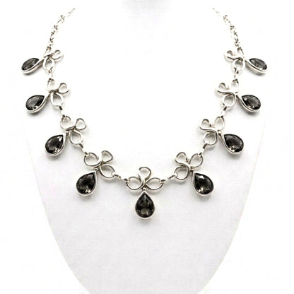 Collar cadena gargantilla zamak mujer volumen hipoalergénico plateado aleación cierre de gancho diseño joyería osnor moda moderno elegante boda fiesta glamour lujo 