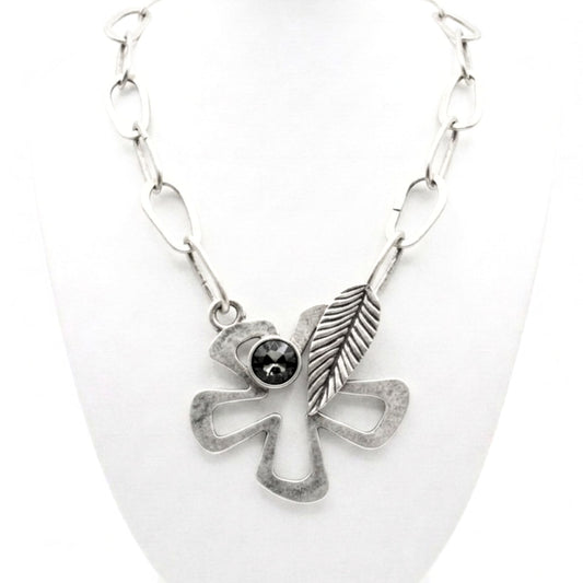 Collar cadena gargantilla zamak mujer volumen hipoalergénico plateado cierre gancho hoja trébol circonitas diseño joyería osnor moda moderno elegante boda fiesta glamour lujo exclusivo único 