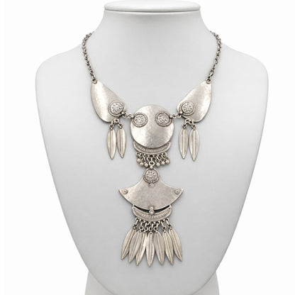 Collar Zamak Escultural Unisex Tribal Plateado con Flecos Joyeria Osnor