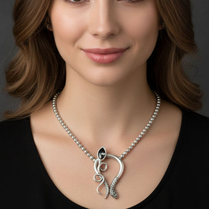 Collar Zamak Mujer | Colgante Serpiente con Circonita Gris Ahumado | Joyería Osnor