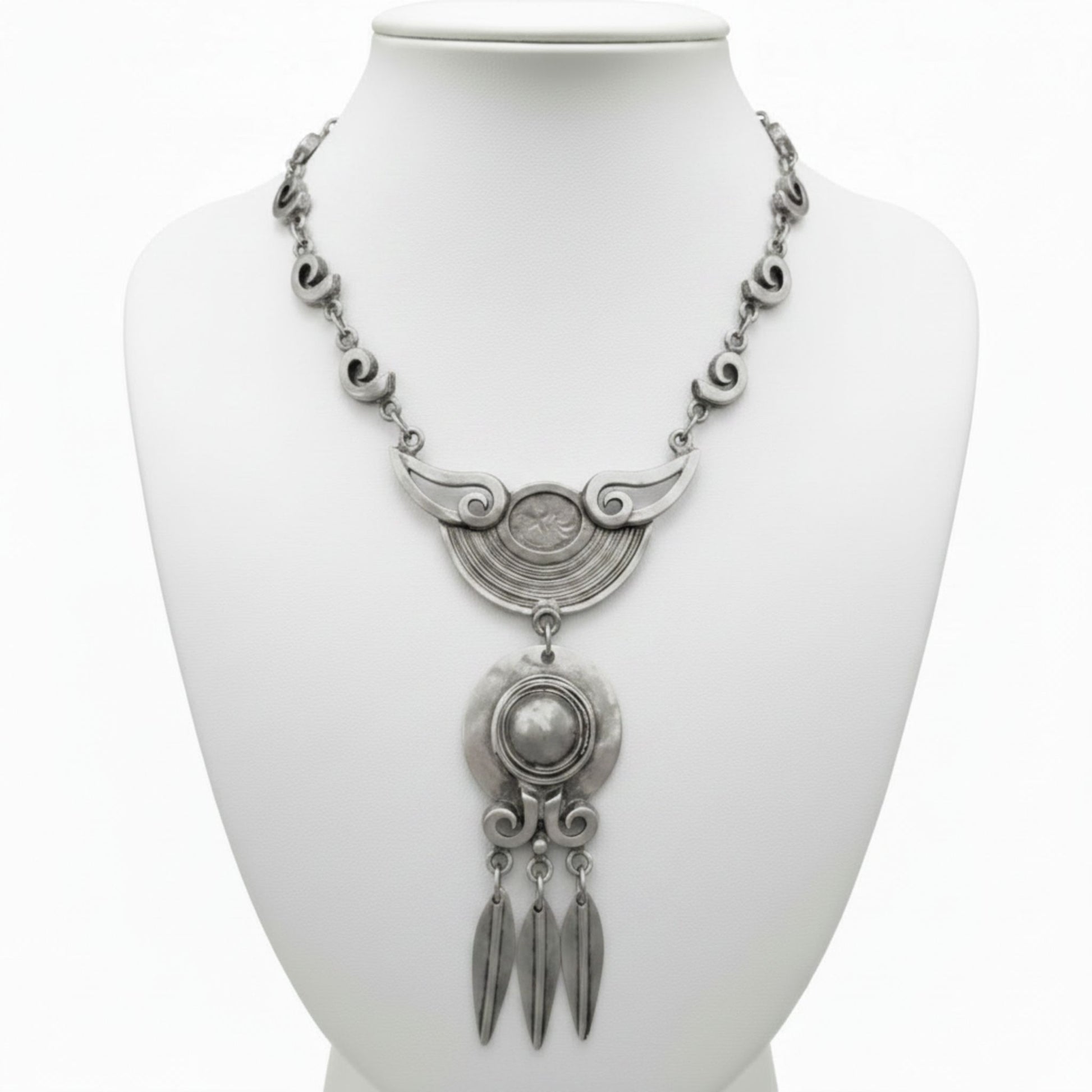 collar unisex de zamak con plumas diseño exclusivo joyeria osnor zamak