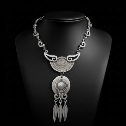 collar unisex de zamak con plumas diseño exclusivo joyeria osnor zamak