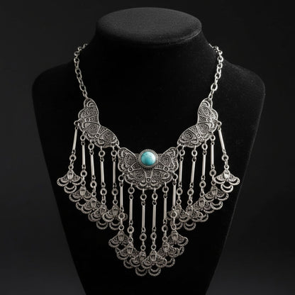 Collar bib zamak plateado con filigrana y turquesa- Joyería Osnor Zamak