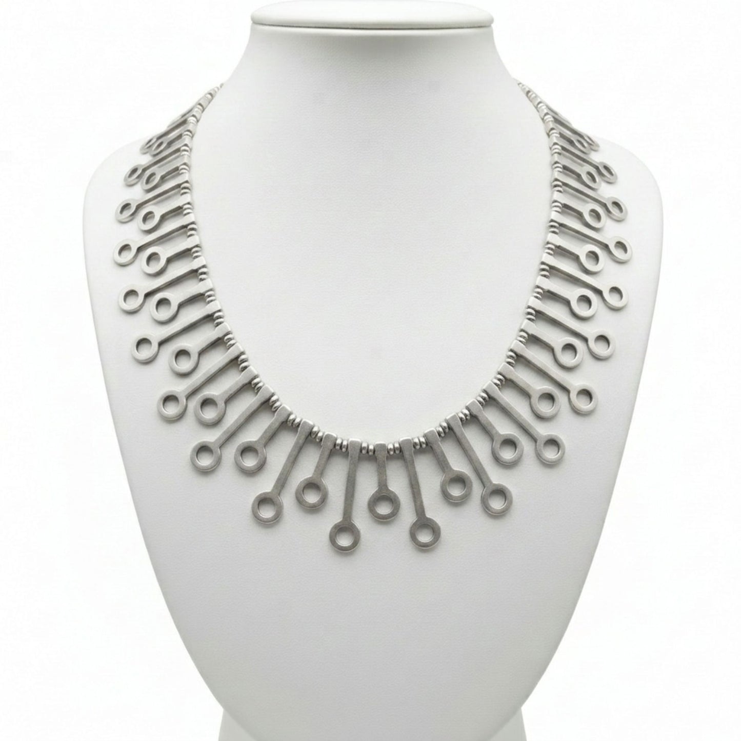 collar gargantilla unisex de zamak joyeria osnor zamak