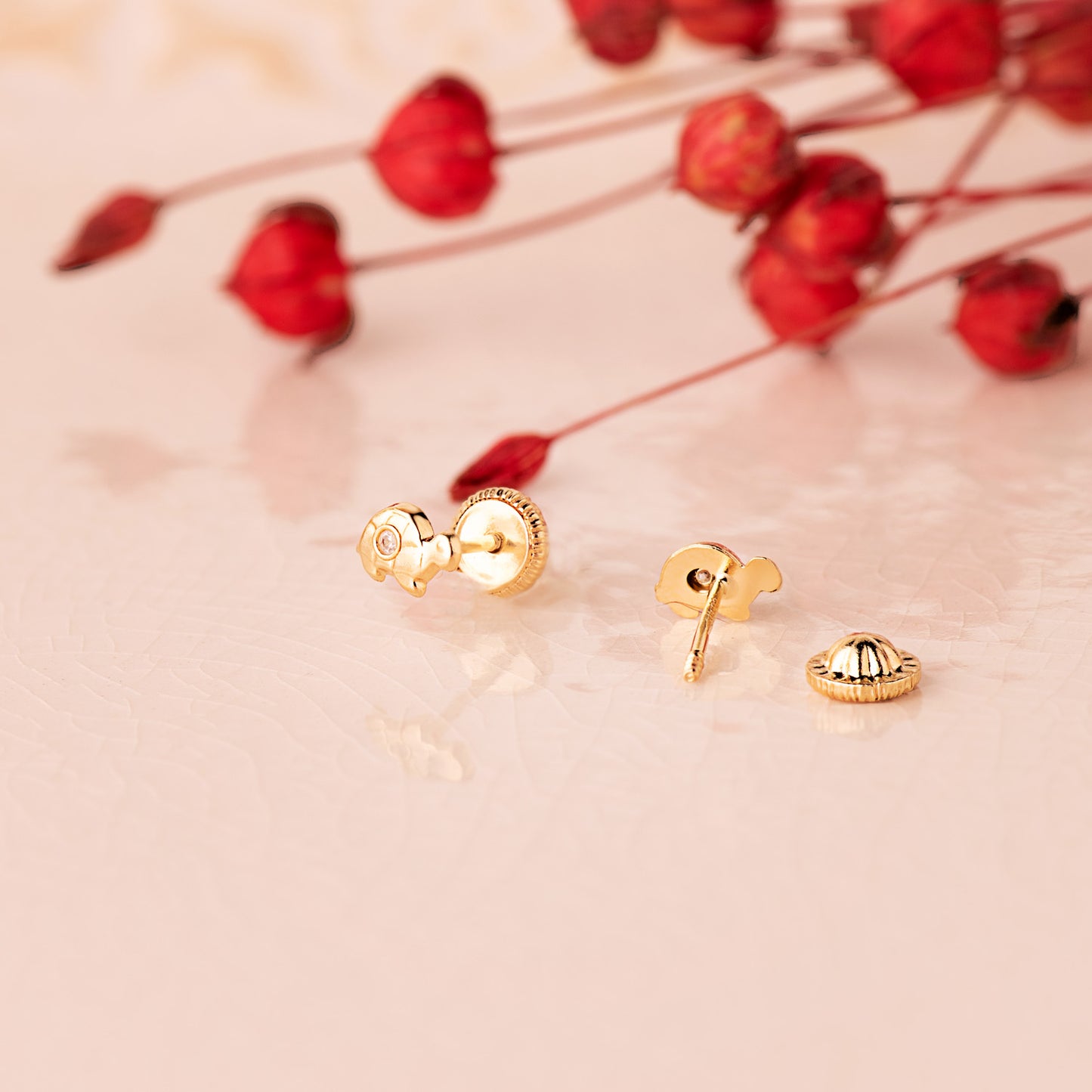 18K PENDIENTES ORO AMARILLO TORTUGA CON CIRCONITA 6 X 3,5 MM. CIERRE TUERCA