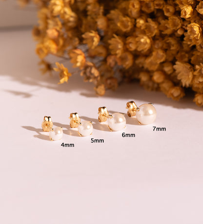 18K PENDIENTES ORO AMARILLO PERLA CON 4 GARRAS. MEDIDA: 5 MM. CIERRE PRESION