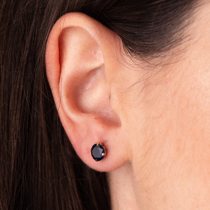 18K PENDIENTES ORO AMARILLO REDONDOS PIEDRA AZUL 6 MM. CIERRE PRESION