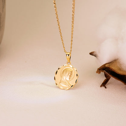 9K MEDALLA ORO AMARILLO VIRGEN MARIA MATIZADA Y TALLADA 17 MM