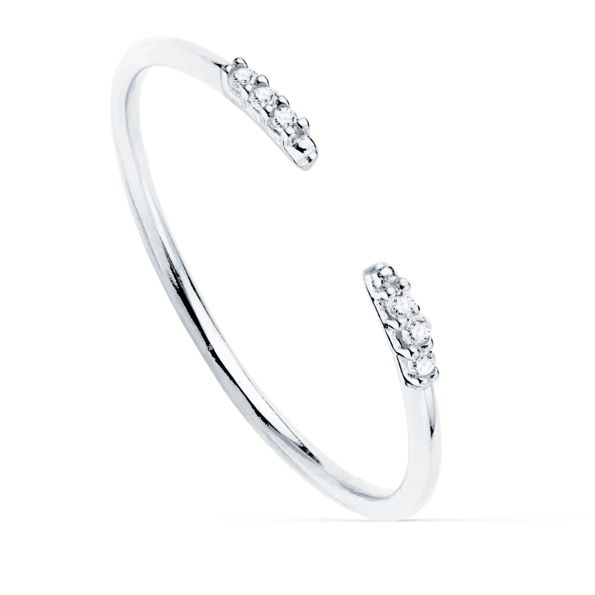 18K SORTIJA ABIERTA ORO BLANCO DIAMANTES 0.030 QTS. G-VS2. CUERPO REDONDO 1 MM