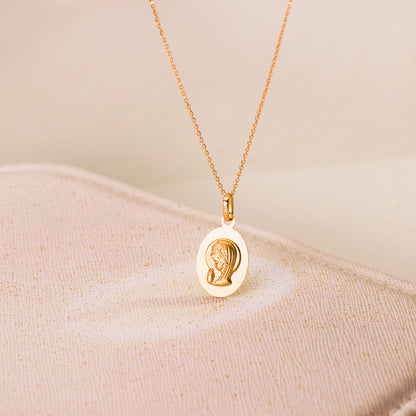 18K MEDALLA ORO AMARILLO VIRGEN NIÑA OVAL MATIZADA 19 X 12 MM