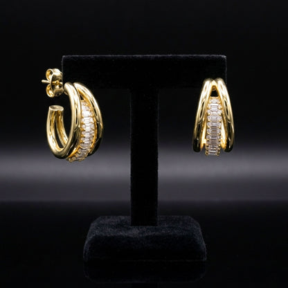 Pendientes Aro Triple Dorado con Circonitas Blancas | Acero Inoxidable Chapado Oro 14K
