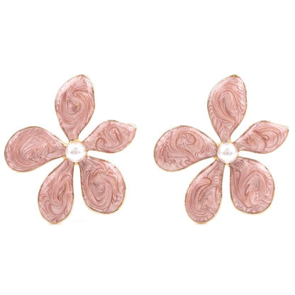 Pendientes Acero inoxidable dorado chapado oro 14ktes circonita blanca diseño flor nácar esmalte trébol diseño joyería osnor moda moderno elegante boda fiesta fashion glamour lujo 