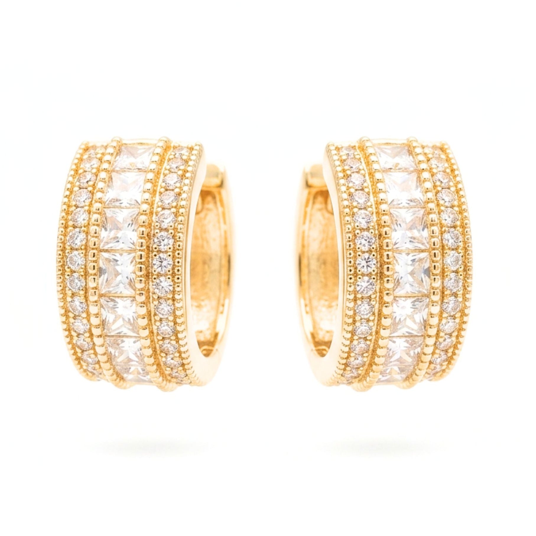 Pendientes aros acero inoxidable dorado chapado oro 14ktes circonitas blancas engastadas diseño joyería osnor mujer