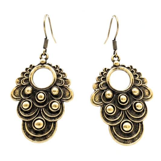 Pendientes de bronce dorado envejecido vintage volumen arte escultura artesanía exclusivo único diseño joyería osnor moda moderno elegante boda fiesta glamour lujo elegante diario 