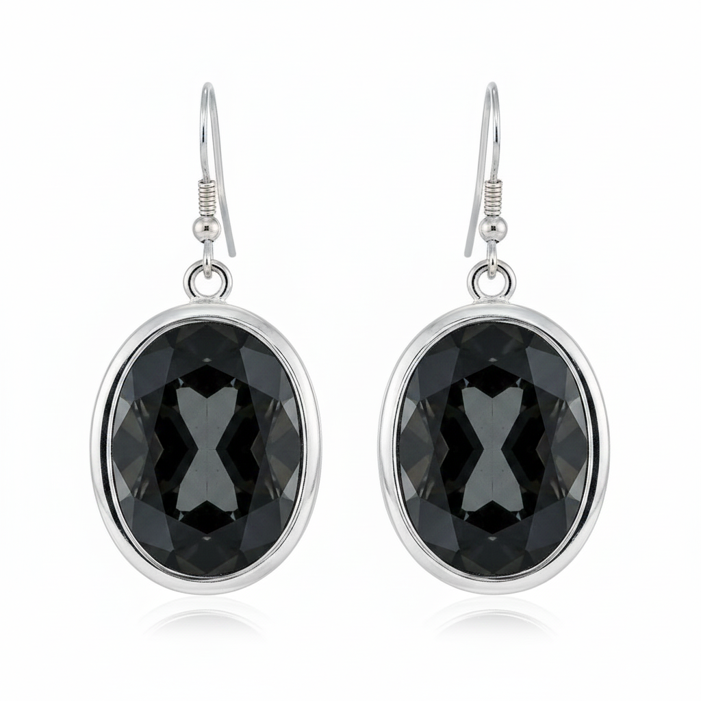 Pendientes Circonita Gris Negro Fondo Blanco